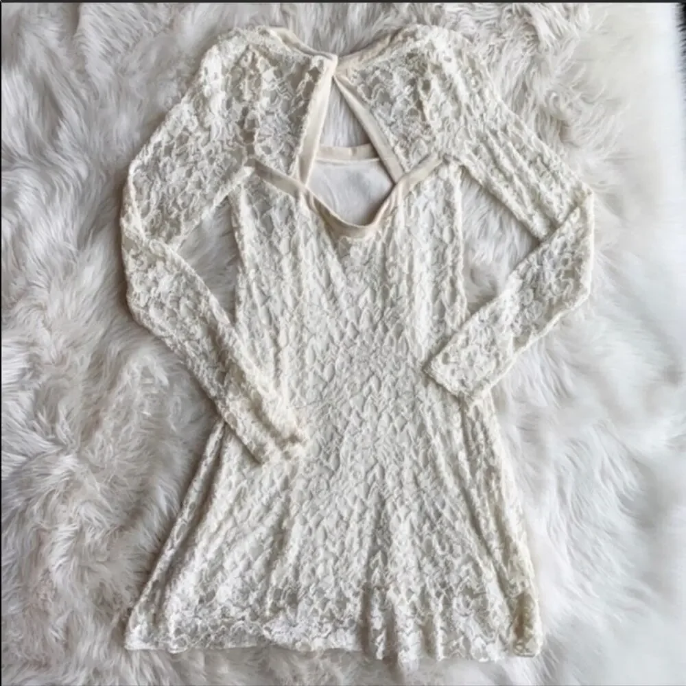 FP FREE PEOPLE Cream White Flirt For You Lace Sheer Long sleeve Mini Dress Small
